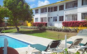 Adulo Apartments