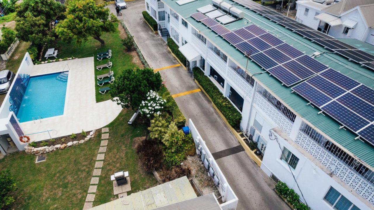 Adulo Apartments Bridgetown Esterno foto
