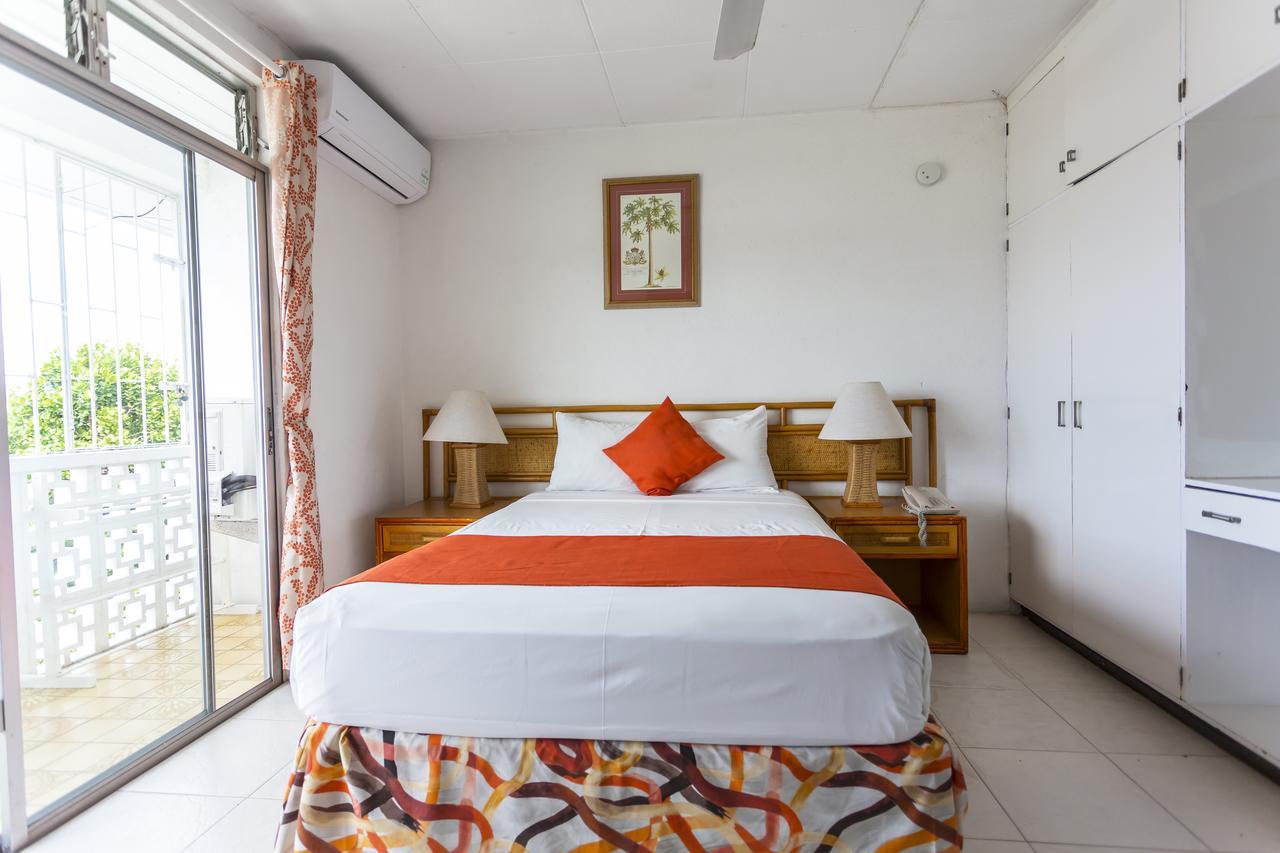 Adulo Apartments Bridgetown Esterno foto