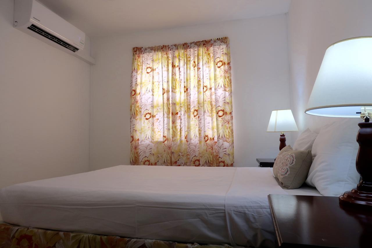 Adulo Apartments Bridgetown Esterno foto