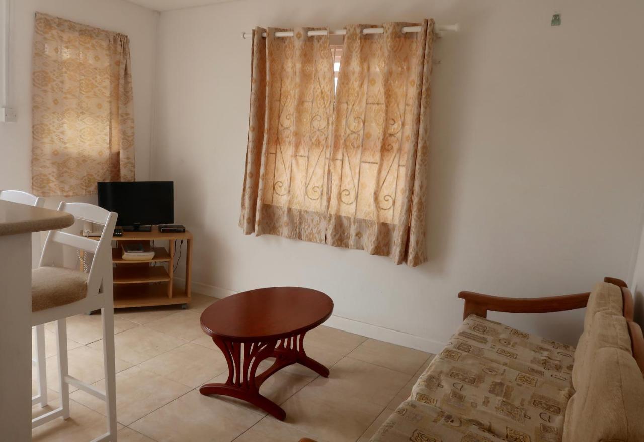 Adulo Apartments Bridgetown Esterno foto