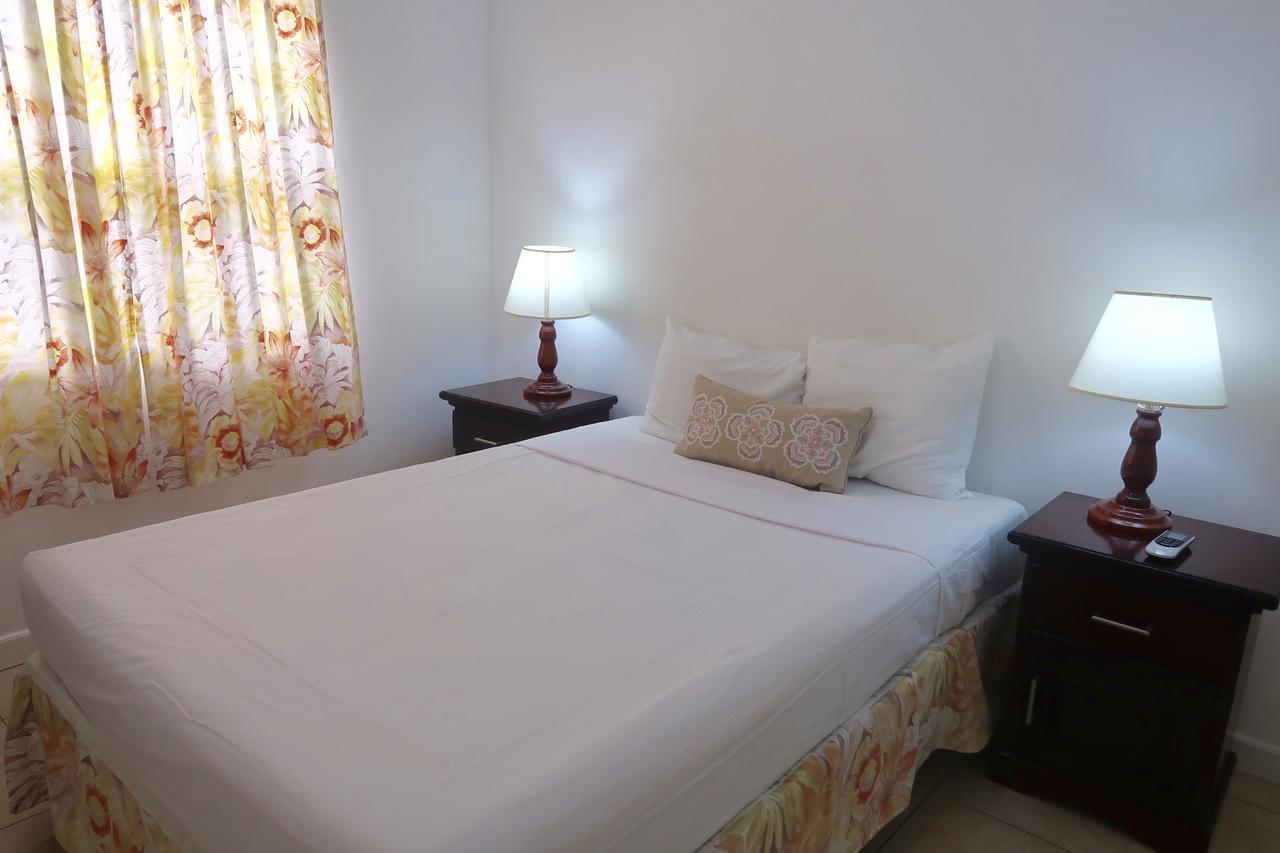 Adulo Apartments Bridgetown Esterno foto